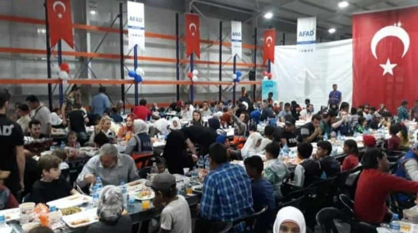 AFAD Başkanı  Mehmet G&uuml;ll&uuml;oğlu, Suriye&rsquo;de ziyarette bulundu