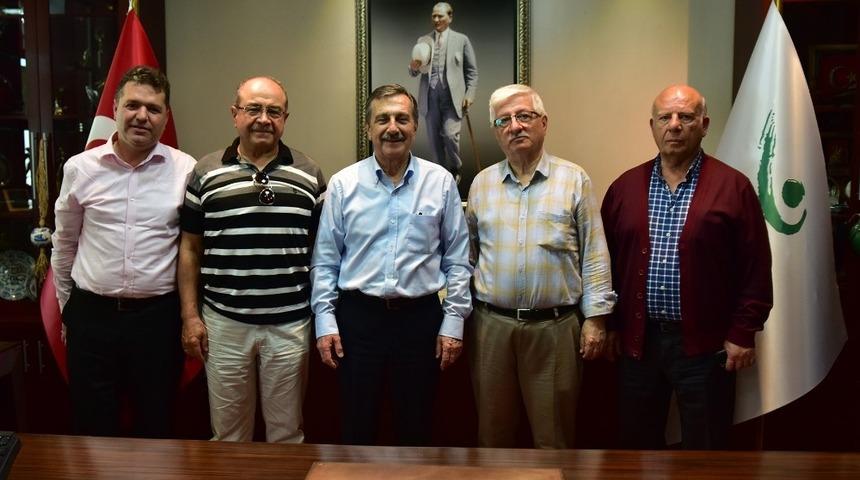 Başkan Ata&ccedil;&rsquo;a STK ziyaretleri s&uuml;r&uuml;yor