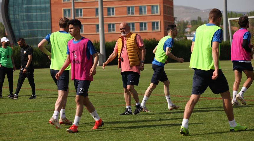 Kayserispor farklı bir kadroyla sahaya çıkacak