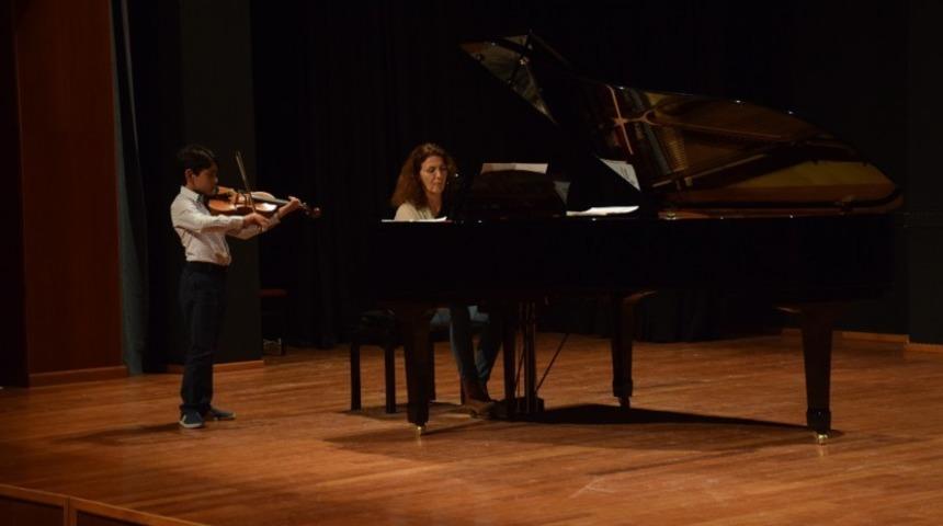 &Ouml;ğrencilerden &rsquo;Yıl Sonu Konseri&rsquo;