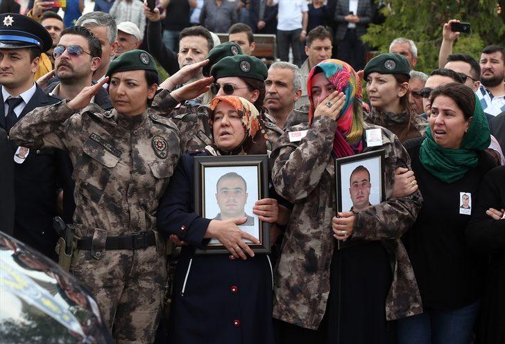 Şanlıurfa'da şehit olan komiser yardımcısı Şükrü Can Kayadibi son yolculuğuna uğurlandı G4