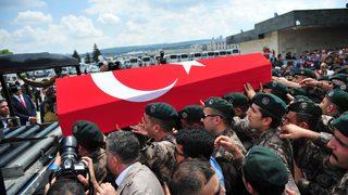 Şanlıurfa'da şehit olan komiser yardımcısı Şükrü Can Kayadibi son yolculuğuna uğurlandı