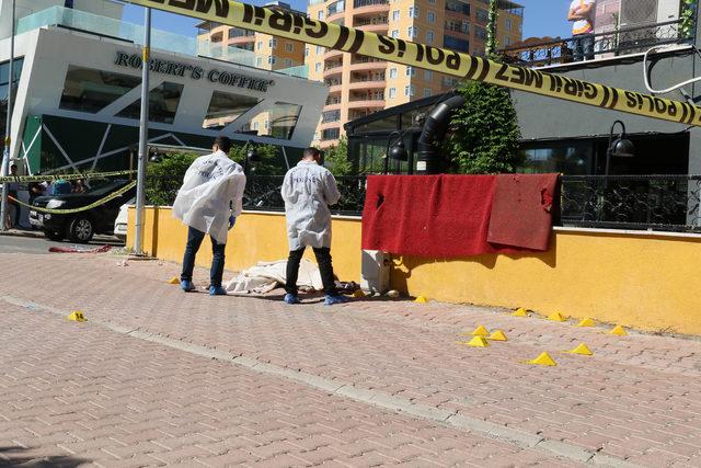 Doktor, avukat eşini 14 el ateş ederek öldürdü