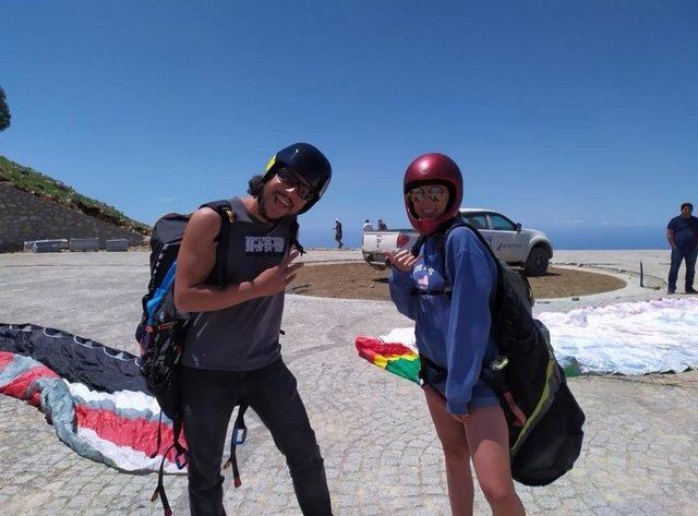 İngiliz g&uuml;zel, Babadağ dan yama&ccedil; paraş&uuml;t&uuml; ile atlayış yaptı 4