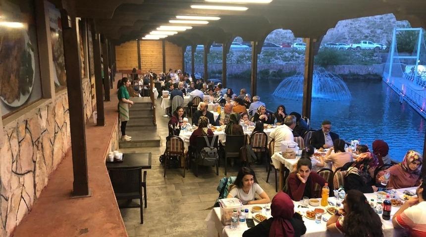 Erzincan Barosu&rsquo;ndan geleneksel iftar yemeği