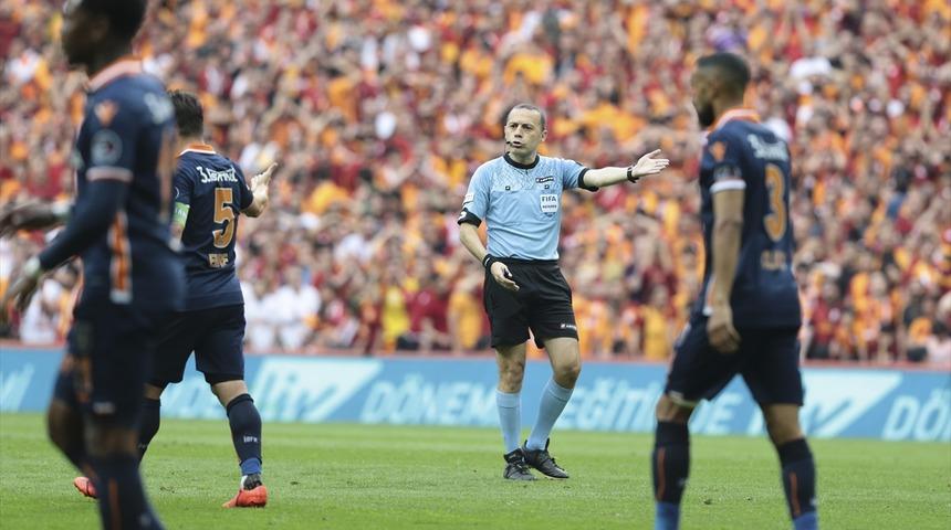 Tarihi maça VAR damgası! İki iptal...