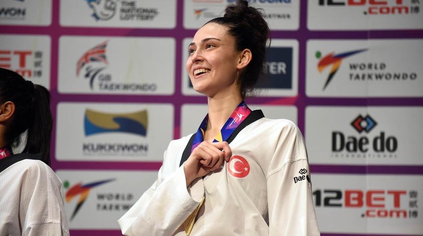 İrem Yaman d&uuml;nya şampiyonu oldu