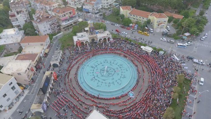 Saat 19:19’da 1919 öğrenci birlikte ’Atabarı’ oynadı G2