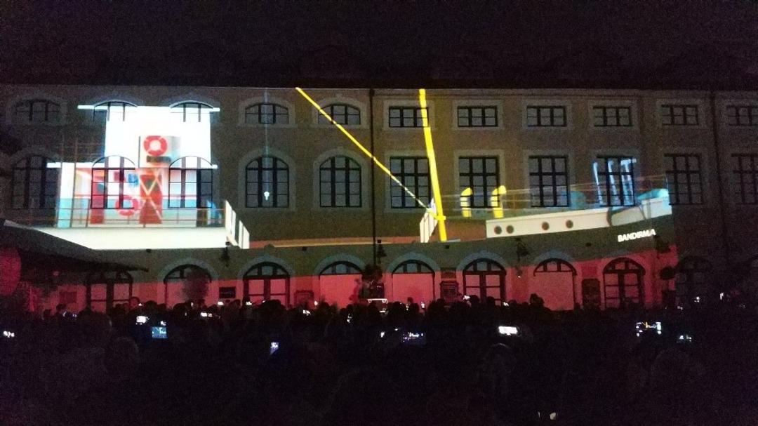 Samsun&rsquo;da "19 Mayıs" temalı mapping g&ouml;sterisi