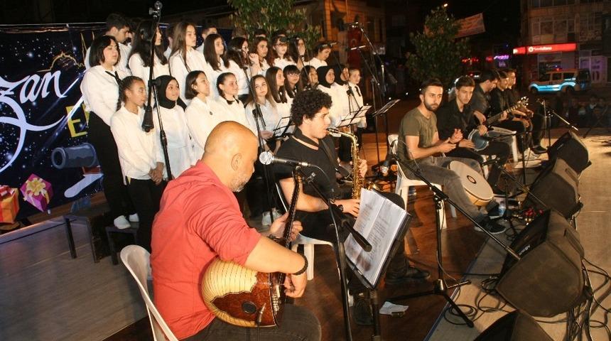 Devrek&rsquo;te 100. Yıl etkinlik konseri