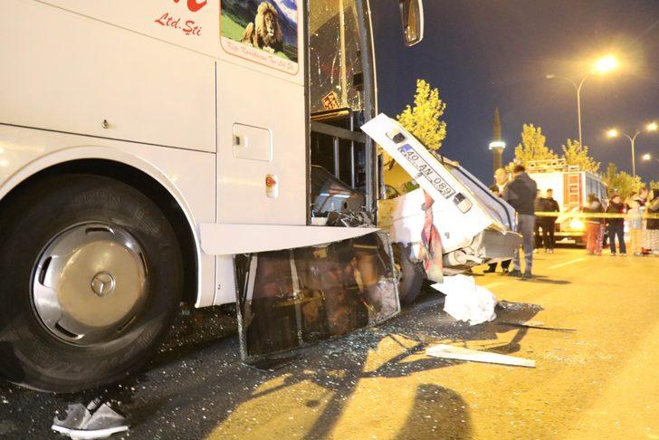 Metrelerce sürükledi! Korkunç kaza G4