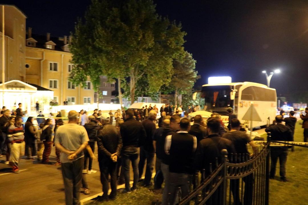 Metrelerce s&uuml;r&uuml;kledi! Korkun&ccedil; kaza