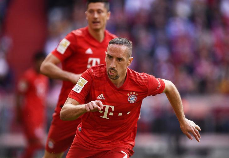 Franck Ribery'den şampiyon olan Galatasaray'a tebrik