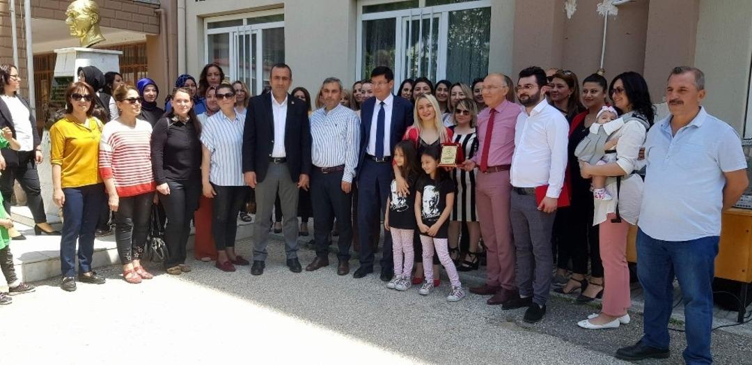 Annelerden Otizmli &ccedil;ocuklara &ouml;zel sınıf