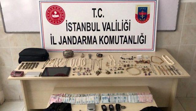 Jandarmanın villa hırsızlarına operasyonu kamerada