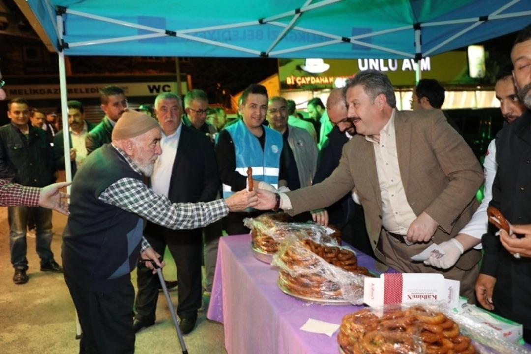 Melikgazi Belediye Başkanı Dr. Mustafa Palancıoğlu;