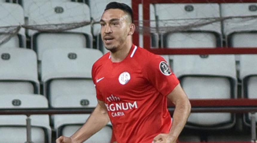 Mevlüt Erdinç durdurulamıyor