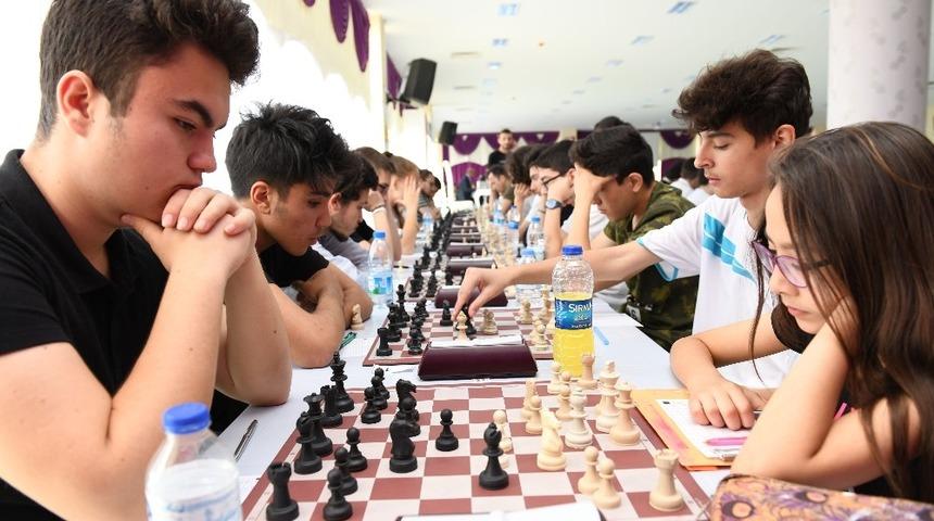 Çiğli’de satranç heyecanı