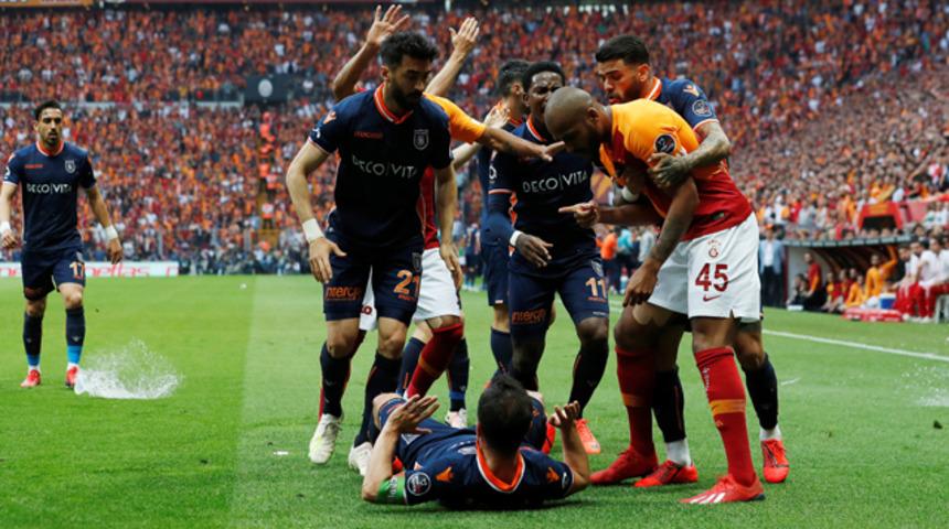 Marcao'dan Emre Belözoğlu'na: Korkaksın