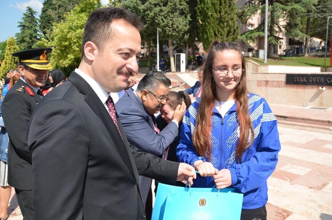 Pazaryeri Spor Kickboks kul&uuml;b&uuml; &ouml;d&uuml;llendirildi