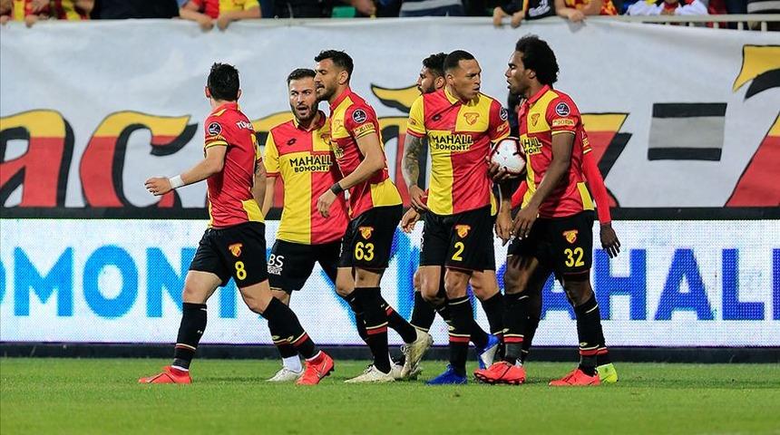 Göztepe 17 deplasman maçında 11 puan topladı