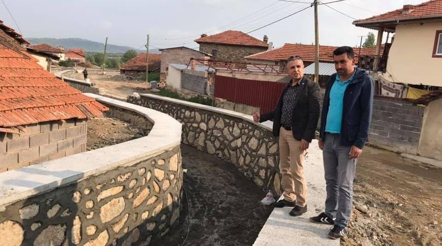 S&uuml;rekli sel baskını olan k&ouml;yde dere ıslahı &ccedil;alışması