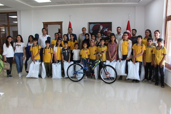 Öğrenciler diledi, Kaymakam Bingöl yerine getirdi G5