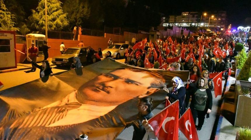 Karabük’te ‘Fener Alayı’ yürüyüşü