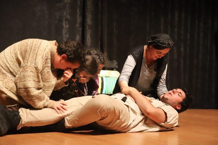 Turgutlu’da ‘Küllerinden Doğan Kasaba’ bir kez daha sahnelendi G2