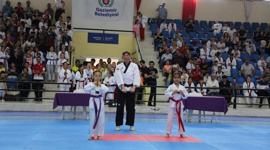 Gaziemir&rsquo;de 100. yıl coşkusu