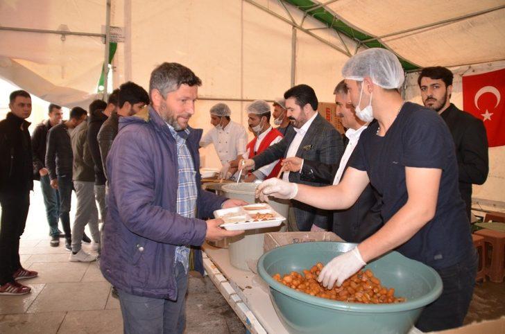 Başkan Sayan, orucunu iftar çadırında açtı G4