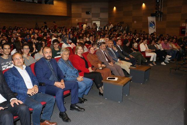 Manisa’daki tiyatro festivali sona erdi