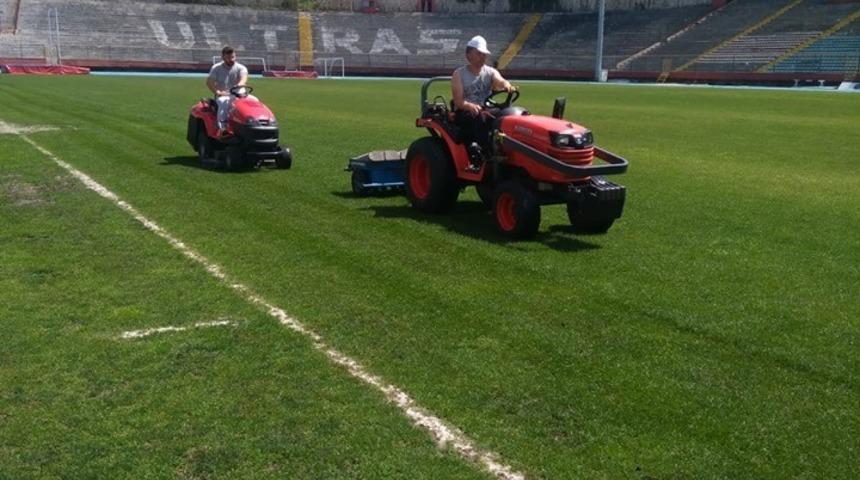 Zonguldak K&ouml;m&uuml;rspor&rsquo;un sahası bakıma alındı