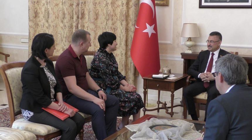 Fuat Oktay, Ukrayna&rsquo;daki soydaş ve T&uuml;rklerle buluştu