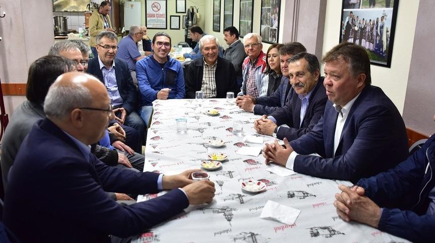 Başkan Ata&ccedil; Işıkspor iftarına katıldı