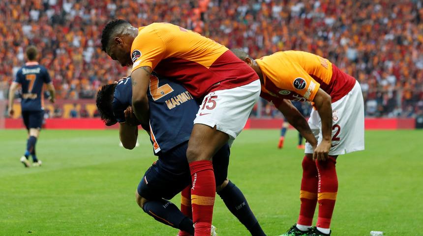 Galatasaray-Başakşehir maçı sonrası 56 kişiye adli işlem yapıldı