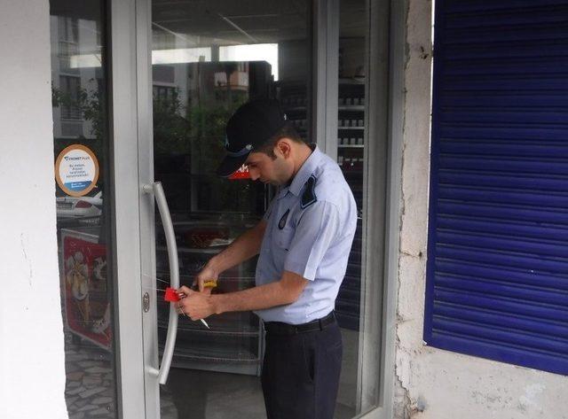 Gebze’de zabıta ekipleri, denetimlerini sürdürüyor