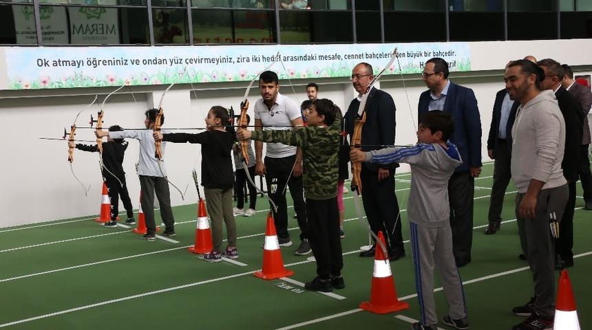 Meram&rsquo;da &lsquo;yaz spor okulu&rsquo; i&ccedil;in &ouml;n kayıtları başlıyor