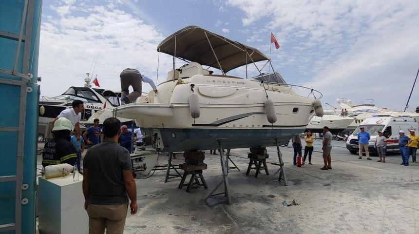 Kuşadası&rsquo;nda bakım yapılan l&uuml;ks yatta yangın &ccedil;ıktı; 1 yaralı