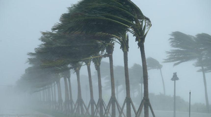 Meteorolojiden kuvvetli rüzgar ve fırtına uyarısı