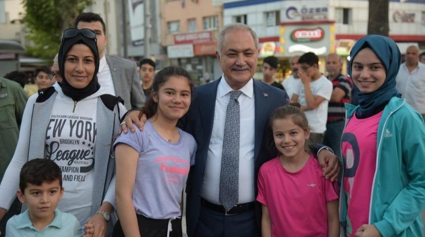 Osmaniye&rsquo;de muhtar ve meclis &uuml;yelerine iftar