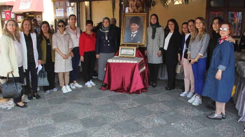 &ldquo;Cennet Vatanın İlk Adım Kadınları&rdquo; sergisi