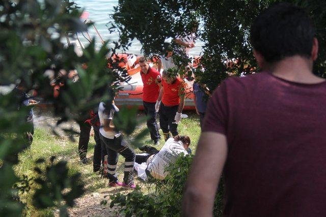 Gölde erkek cesedi bulundu 1