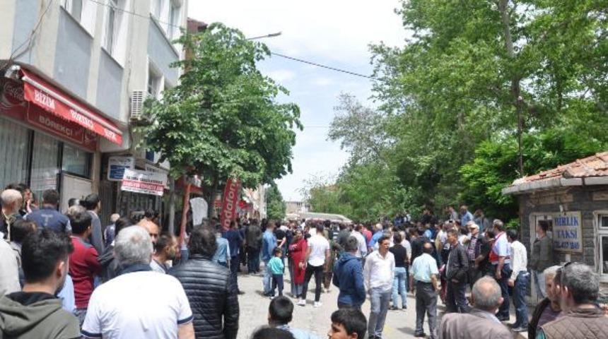 Malkara'da tehlikeli gerilim! Cinayet sonrası mahalle ayağa kalktı