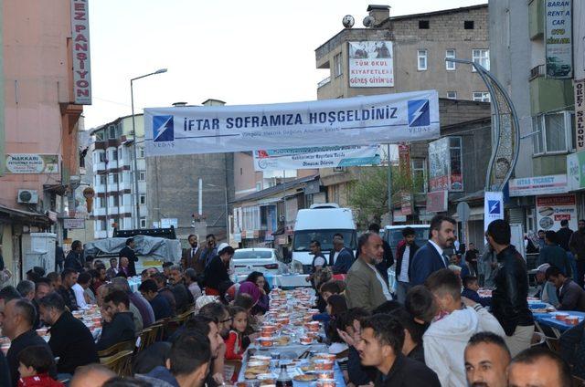 Vedas ve Vepsaş Hakkari’de iftar verdi