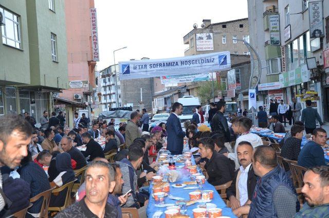 Vedas ve Vepsaş Hakkari’de iftar verdi