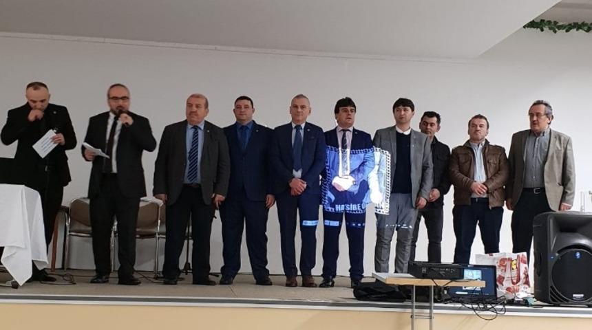 T&uuml;rkelili yangınzedeye Almanya&rsquo;dan 40 bin liralık yardım