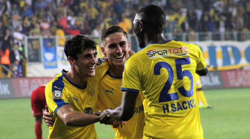 Ankaragücü 3 - 1 Demir Grup Sivasspor (Spor Toto Süper Lig puan durumu)