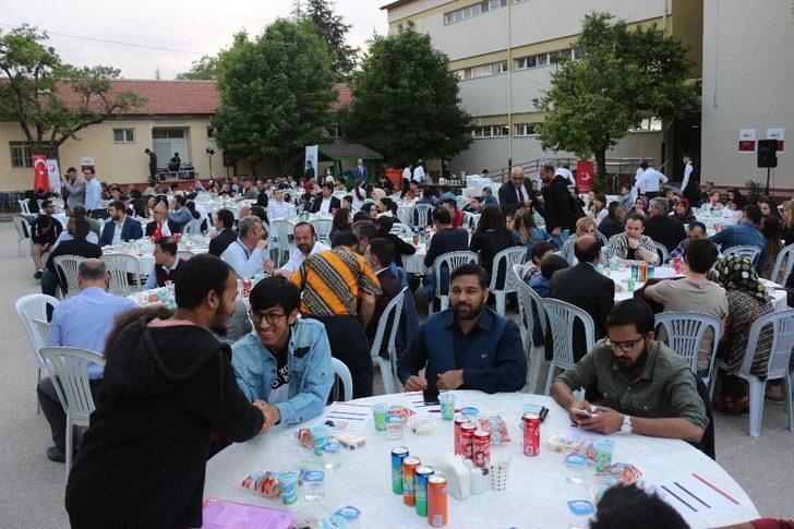 ‘Uyum Mahalle Buluşmaları’nın 4’üncüsü Eskişehir’de yapıldı G2