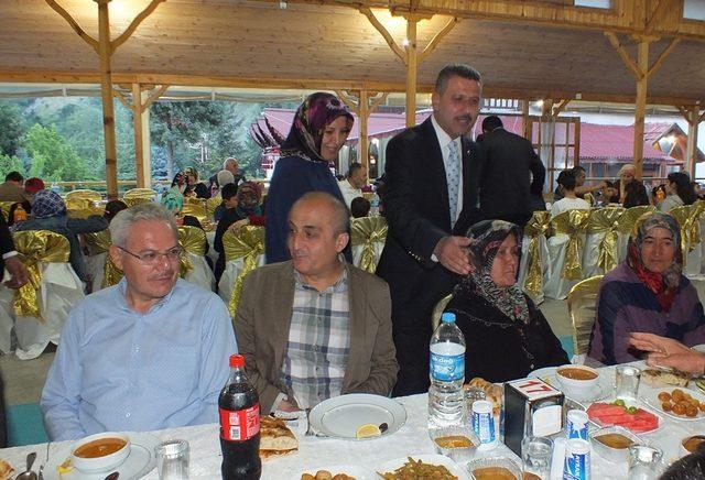 Boyabat’ta ’Yetimler Günü’ne özel iftar programı